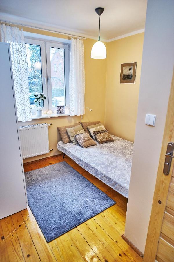 Апартаменты Wakacyjny Apartament, Bezplatne Rowery, Las, Woda Ольштын Экстерьер фото