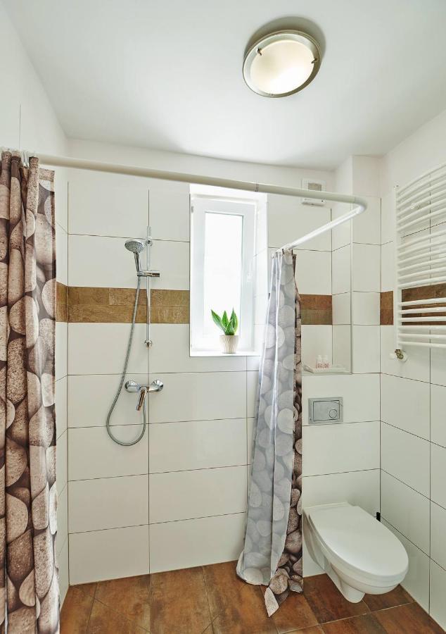 Апартаменты Wakacyjny Apartament, Bezplatne Rowery, Las, Woda Ольштын Экстерьер фото